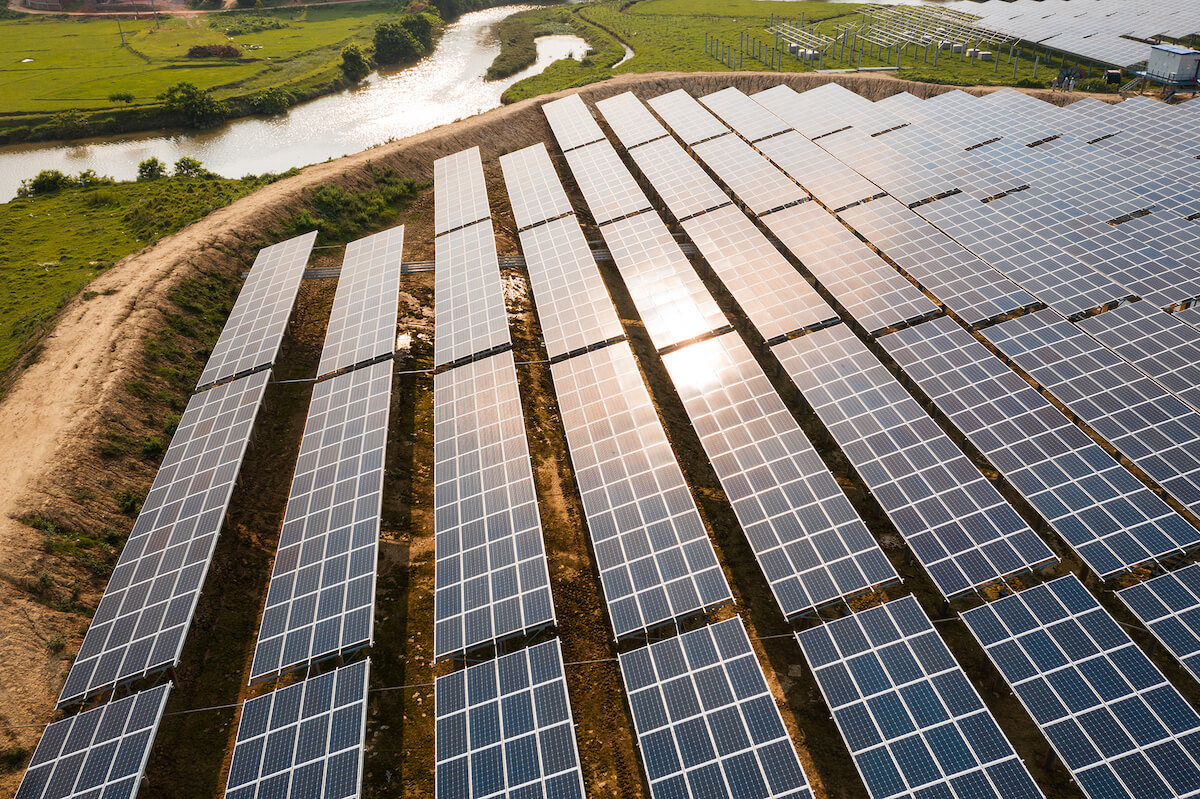 the-solar-panels-38TDB6Y