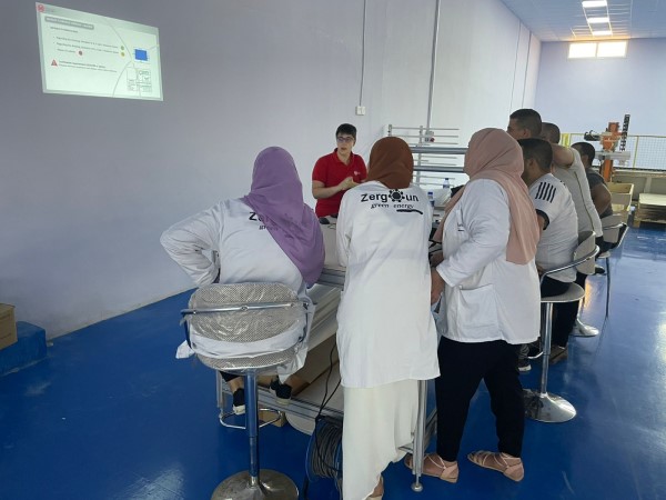 mondragon-assembly-zergoun-green-energy-in-algeria3