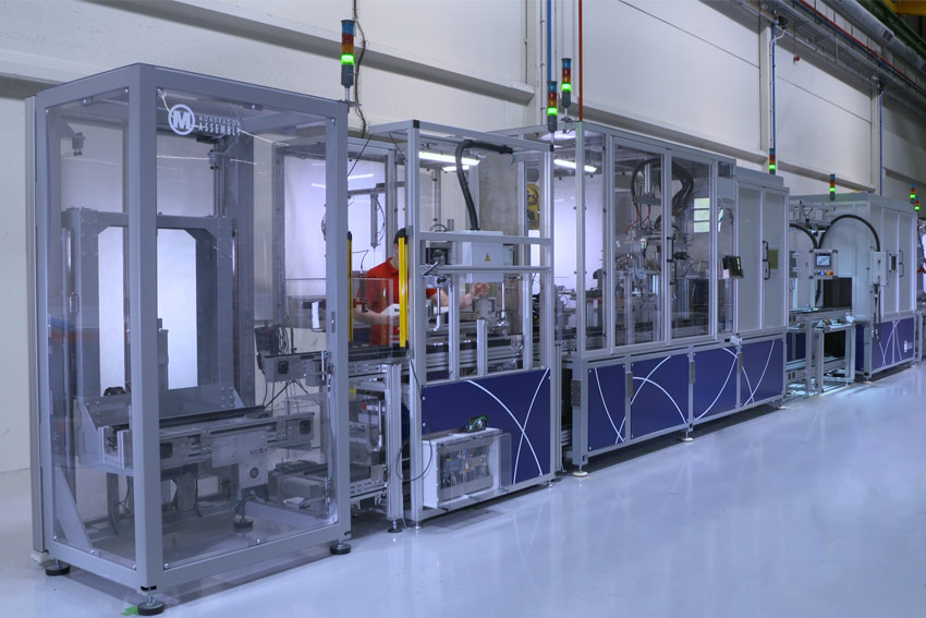 Pilot automated assembly line for prismatic battery manufacturing, integrating laser welding, testing and automation technologies by Mondragon Assembly 